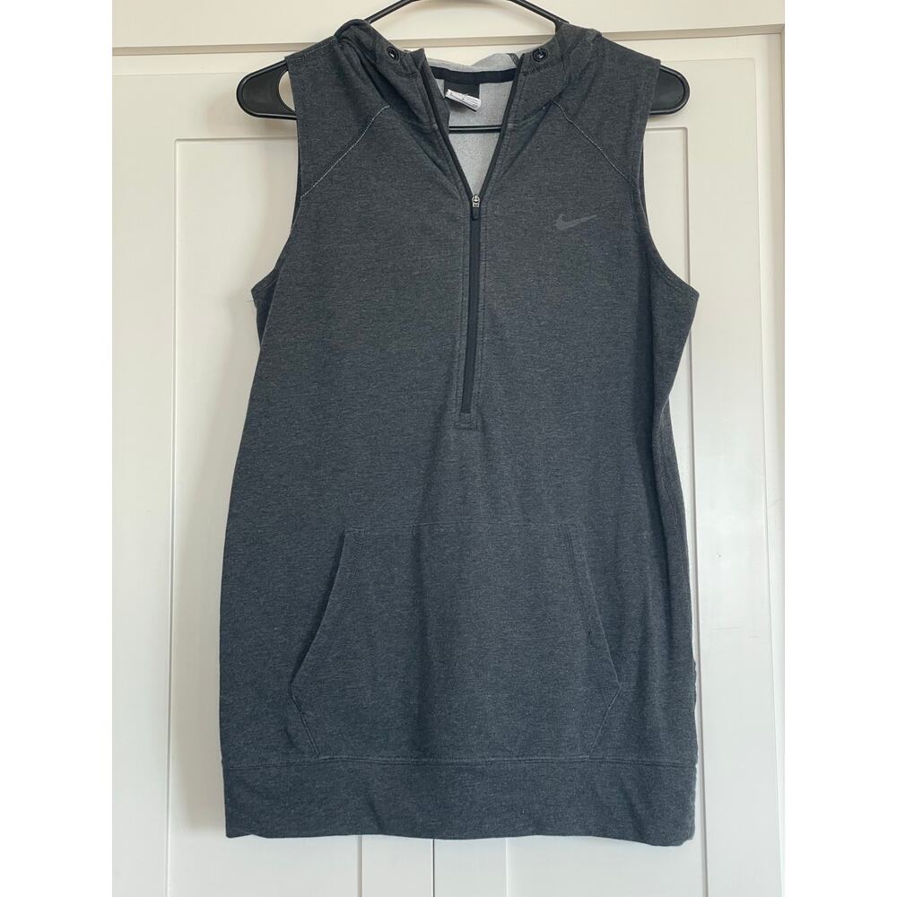 Nike  Dri-Fit Women's Obsessed gray pullover hoodie 1/2 zip sleeveless SM